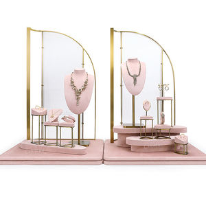 Vitrine personnalisée, couleur claire à la mode, ensemble de présentoirs à bijoux en métal - Product Image 3