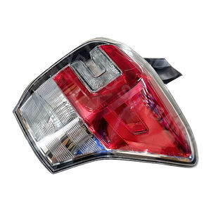 Semi-montaje R de lámpara trasera de calidad superior para <span class=keywords><strong>SUBARU</strong></span> 2013-2015 Foresters OEM 84912SG020 - Product Image 1