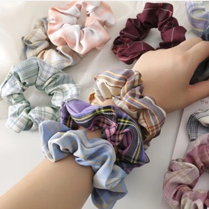 OEM ชุดมัดผมผ้าไหมมัดผมออกแบบโลโก้ได้ตามต้องการ - Product Image 1