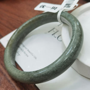 Brazalete de <span class=keywords><strong>Jade</strong></span> de alta calidad, 54mm-64mm, ancho de piedra preciosa, pulsera de <span class=keywords><strong>Jade</strong></span> curativa para mujer, hombre, el mejor regalo - Product Image 1