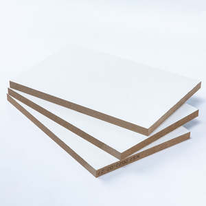 Tablero <span class=keywords><strong>de</strong></span> MDF para muebles Color <span class=keywords><strong>de</strong></span> melamina blanco laminado utilizado para gabinete 2mm 3mm 5mm 15mm 16MM 18mm - Product Image 3
