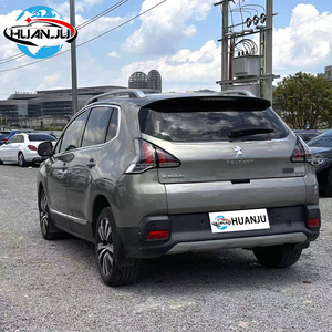 Auto Usado 2016 Peugeot 3008 Classic 1.6THP FWD con Llantas de 17 Pulgadas, Luces LED, Aire Acondicionado de Doble Zona, SUV Práctico - Product Image 4
