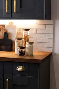 Juego de Frascos de Vidrio Herméticos Modernos de 78 oz, 3 Recipientes Metálicos Grandes, 6 Sellos de Silicona, Almacenamiento de Alimentos y Condimentos, 6 Tapas Prácticas - Product Image 6