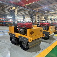 Compacteur à rouleaux vibrants à double tambour de 0,5 tonne UCM avec composants à engrenages, pour la construction et le compactage d'asphalte