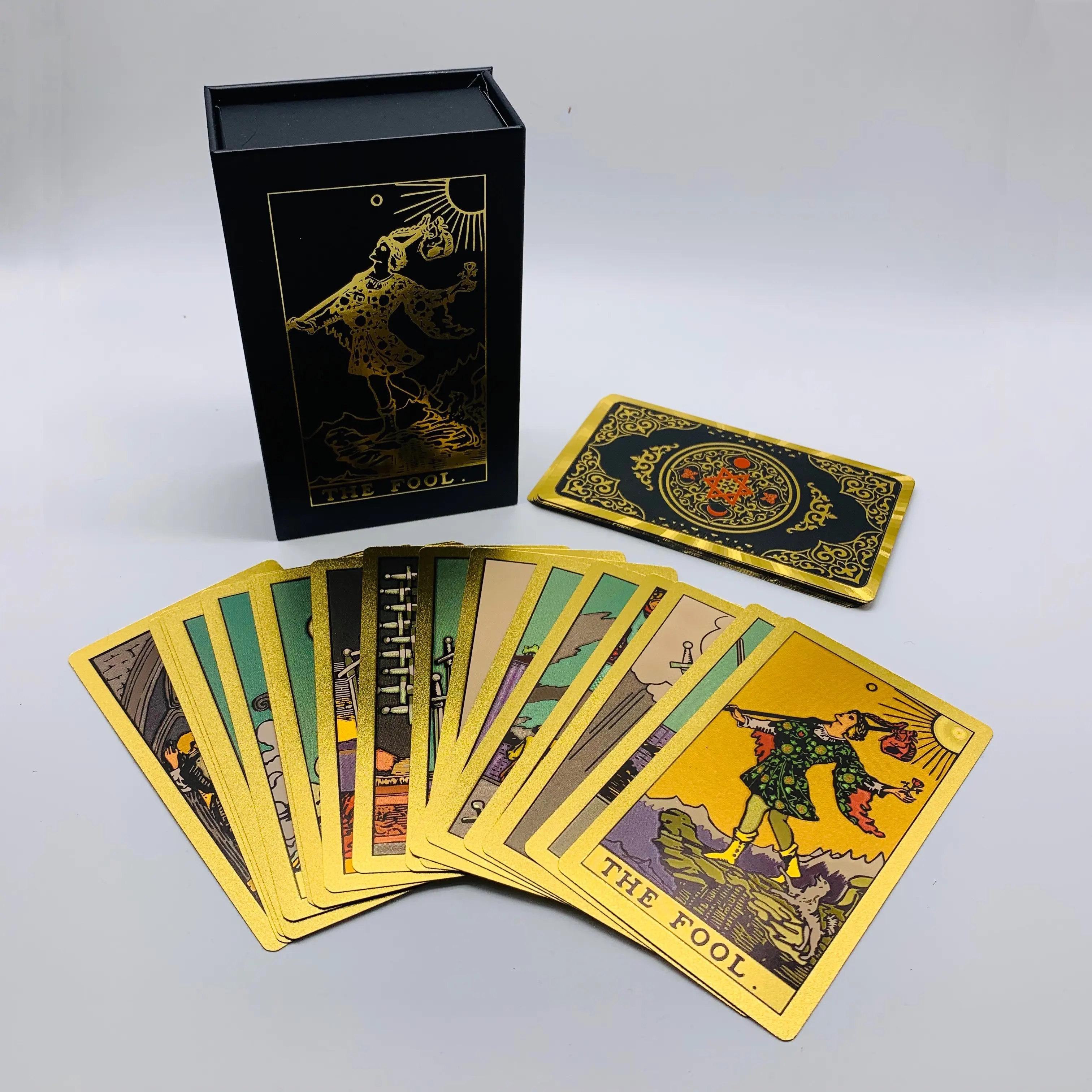 Altın folyo Tarot kartı su geçirmez pano oyun kartları dayanıklı oyun Poker kartları seti narin kutusu ile