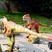Modèle de dinosaure animatronique réaliste en silicone Cetnology pour attraction publique intérieure