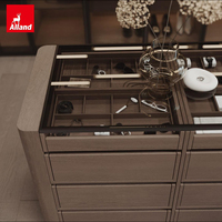 Armoire de chambre à coucher moderne en bois avec placage chêne foncé, design minimaliste, par Alland Factory, avec porte en verre