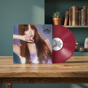 LE SSERAFIM Segundo Álbum Sencillo [Made My Night] Vinilo (Versión WARM RED) Libro Electrónico de Música K-Pop (CD) en Papel y Plástico, Idioma Coreano - Product Image 2
