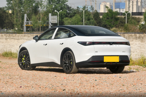 Eleganza Minimalista 2026 Arcfox Alpha S5 EV <span class=keywords><strong>SUV</strong></span> con Porte Senza Telaio, Estetica Elegante e Illuminazione Intelligente di Lusso - Product Image 5