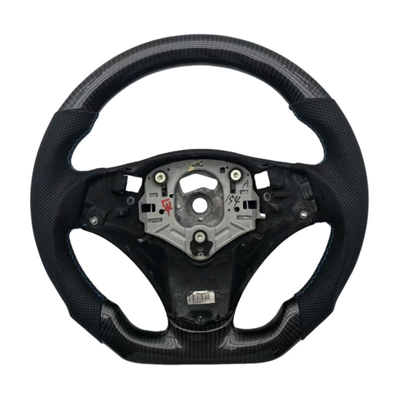 ปกติมีรู + คาร์บอนไฟเบอร์ + หนัง + เย็บ M