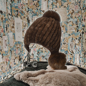 Gorros y Sombreros de Terciopelo Personalizados para Mujer, Cálidos, Transpirables y de Ajuste Regular para Invierno - Product Image 3