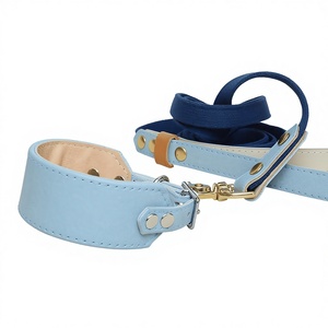 Colliers et laisses en cuir rembourrés souples pour lévriers et whippets, avec rivets imprimés à dégagement rapide – Épais et de haute qualité - Product Image 1