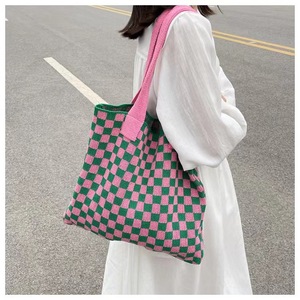 <span class=keywords><strong>Bolso</strong></span> de lona de punto de ganchillo a cuadros, <span class=keywords><strong>bolso</strong></span> de mano de playa de verano, <span class=keywords><strong>bolso</strong></span> <span class=keywords><strong>Hippie</strong></span> de punto Hobo estético de hombro de gran capacidad - Product Image 6