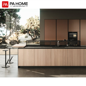 Gabinete de cocina de almacenamiento de Villa de diseño de cascada europeo moderno de PA con mesa de isla de cocina de mostrador de piedra de asiento - Product Image 2