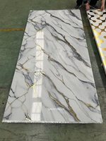 Panneau mural en marbre UV de haute qualité facile à installer marbre enduit UV imperméable et écologique