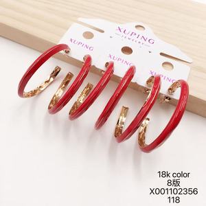 أقراط نسائية من XUPING مطلية بالذهب عيار 18 قيراط بألوان حلوى متنوعة على الطراز الكوري الصيفي - Product Image 6