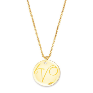 Collar con colgante de letra V de acero inoxidable Angelina, cadena de serpiente chapada en oro, joyería minimalista de moda para mujer - Product Image 1