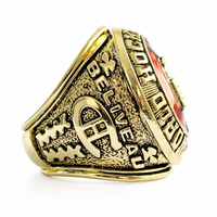 Réplique de la bague de champion de hockey de Montréal 1968, plaquée or, pierre rouge, lourde, souvenir pour les fans, cadeau, vente en gros