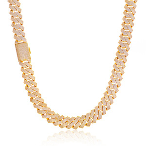 Colliers Miami Cuban Link en Argent 925 Plaqué Or 18K avec Moissanite GRA VVS1 Épaisse et Brillante, Style Hip Hop, Longueur Personnalisable, Vente en Gros - Product Image 5