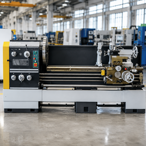 Tornio Manuale Universale per Lavori Pesanti CS6266C con Lunghezza di <span class=keywords><strong>Tornitura</strong></span> 1500mm, Attrezzatura per Officina, Tornio a Banco Distanziato - Product Image 1