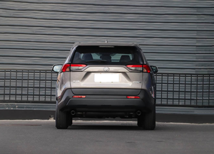 Rongfang <span class=keywords><strong>RAV4</strong></span> <span class=keywords><strong>2023</strong></span> SUV de 5 Plazas, 180 km, Gasolina, Caja de Cambios Automática, Neumáticos R17, Asientos de Cuero, Cámara, Interior Oscuro, Tracción en las Cuatro Ruedas, Volante a la Izquierda - Product Image 5