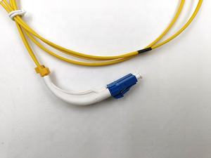 Cordon de raccordement pour connecteur de <span class=keywords><strong>fibre</strong></span> LC à <span class=keywords><strong>angle</strong></span> <span class=keywords><strong>droit</strong></span> Uniboot Câbles de raccordement à <span class=keywords><strong>fibre</strong></span> <span class=keywords><strong>optique</strong></span> coudés à 90 degrés - Product Image 2