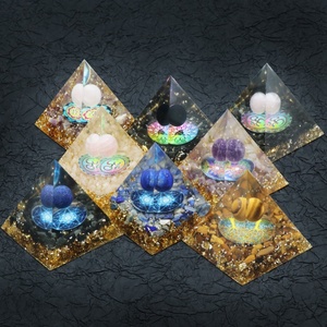 Pirámides de Orgonita de 6 cm al Por Mayor con <span class=keywords><strong>Base</strong></span> de Metal, Pirámide de Energía de Cristal para Sanación, Reiki y Meditación de los 7 Chakras - Product Image 6