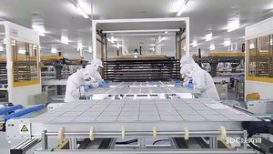 Panel Solar Bifacial de Alta Eficiencia Akcome de 680W 685W 690W 695W 700W en Venta - Product Image 6