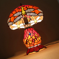 Lampe de table artisanale avec abat-jour motif libellule vintage européen, vente en gros directe usine chinoise