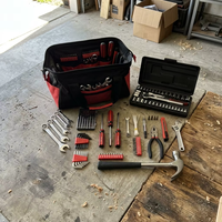 Kit de sac à outils professionnel universel robuste de 105 pièces pour la réparation domestique, le bricolage et l'entretien général, en tissu Oxford portable
