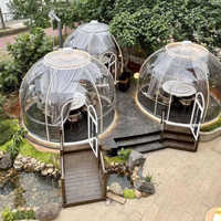 Tente géodésique de luxe en polycarbonate pour hôtel de glamping économique avec salles de bain extérieures