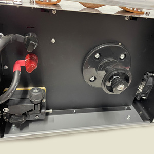 2025 nouveau OEM soudure <span class=keywords><strong>aluminium</strong></span> sans gaz Flux MIG MAG <span class=keywords><strong>MMA</strong></span> TIG impulsion 6 en 1 mig machine à <span class=keywords><strong>souder</strong></span> 160A impulsion mig soudeurs 220V - Product Image 6