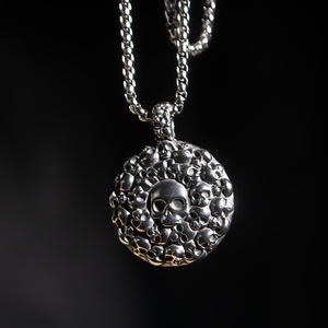 สร้อยคอจี้รูปหัวกะโหลกสไตล์วินเทจกันน้ำสำหรับผู้ชาย สไตล์พังก์ สีดำ สแตนเลสสตีล โกธิค ไวกิ้ง สไตล์มอเตอร์ไซค์ ประดับเพชรซิร์คอน รับรองโดย NGDTC - Product Image 4