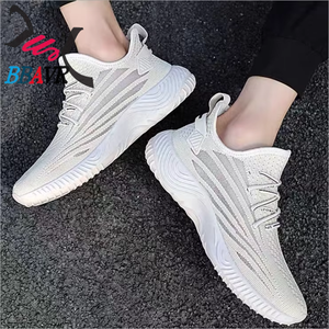 Zapatillas Deportivas Casuales para Hombre 2020, Diseño de Malla Transpirable, Suela de Plástico Ligera para Primavera y Otoño - Uso Diario - Product Image 6