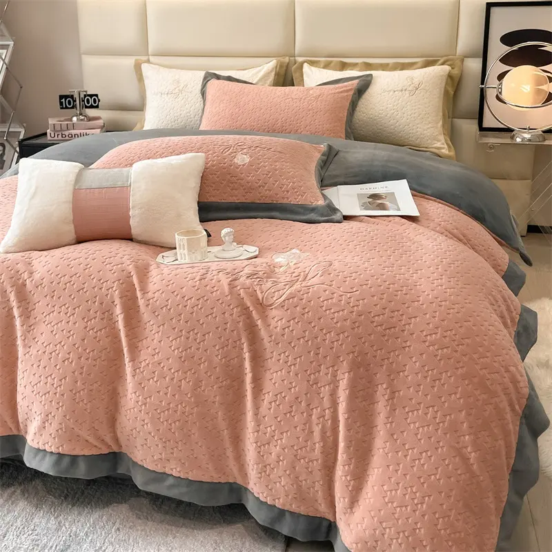 Hot Sale Polyester Flannel Velvet Fleece Winter Warm Solid Queen King Size Bed Sheet Quilt Cover Duvet Cover Bedding Sekeep Warm