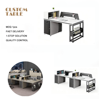 Bureaux informatiques pour employés d'entreprise, espaces de travail partagés, mobilier de bureau moderne, tables collaboratives, postes de travail modulaires