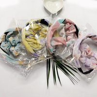 Collection Tendance : Ensemble d'Accessoires Cheveux Tie-Dye – Chouchous et Bandeaux