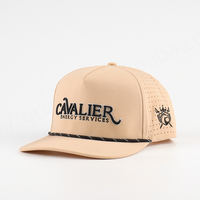 Cappello da Golf a 5 Pannelli Perforato alla Moda, Logo Ricamato 3D, Impermeabile e Traspirante, Berretto da Baseball con Taglio Laser