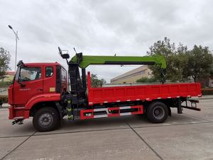 New H-O-W-O Truck With Crane 240 hp Durable 7tons 8tons 10tons Euro III LHD RHD Crane Machine <b>Cargo</b> Truck for Sale Good Quality - Product Image 3