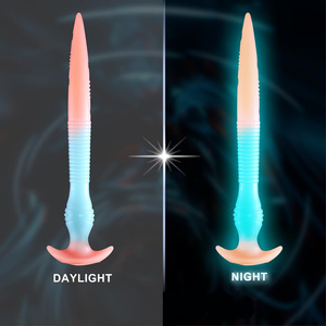 Grande Plug Anale, Dildo Lungo 22 Pollici per Massaggio Prostatico e Allenamento Anale, Giocattoli Sessuali per Uomini Gay e Donne - Product Image 5