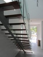 ECT Lumière LED ultra moderne Escalier en bois Mono Stringer Escalier