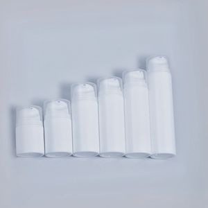 Botella de bomba sin aire de plástico de 50ml y 120ml, botella de loción de crema al vacío redonda de lujo, embalaje cosmético personalizable para el cuidado de la piel - Product Image 1