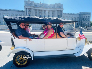 Nouvel Arrivage Meilleur Design Différentes Couleurs Personnalisées 3 Rangées Voiture Électrique Classique Véhicule Ancien Rétro Vintage Hôtel Réception Utilisé - Product Image 4