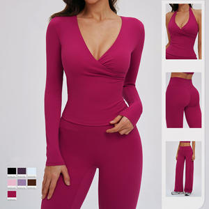 Ensemble 2 pièces pour femme avec logo personnalisé, en dentelle unie respirante, pour yoga, gym, course à pied, comprenant un short taille haute sans couture et un legging push-up - Product Image 3