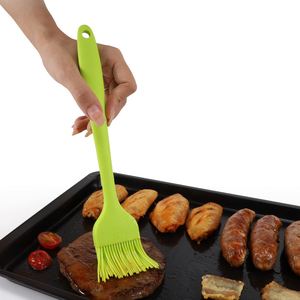 Food Grade Silicone Barbecue Oil Brush BBQ Grill Pastry Basting Oil Brush Non-stick Kitchen Cooking for Spreading Oil Brush - Product Image 3