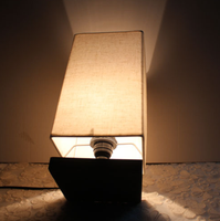 Lampe de table carrée électrique élégante en lin - Bois massif, commande tactile, intensité réglable pour chambre, bureau, salon