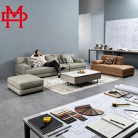 Canapé d'angle moderne extensible trois places en cuir véritable durable, design écologique en éponge, pieds en acier inoxydable, garantie 10 ans pour villa