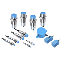 Sensor de Proximidad Capacitivo Sin Contacto M30 de 15 mm, Alimentación de 10-30 VCC, Salida NPN NC, IP67, Cable de 2 m Sin Blindaje, Detección LED Roja
