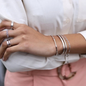 สร้อยข้อมือลูกปัดสองสายเคลือบทอง 18K ROXI ดีไซน์ทันสมัยสำหรับผู้หญิง - Product Image 3