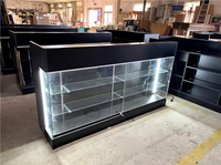 Comptoir de caisse moderne à LED avec vitrine en verre trempé, bureau de vente au détail